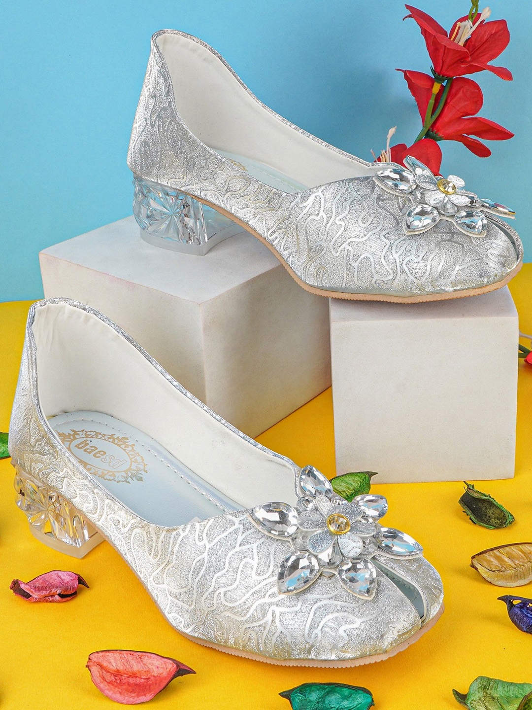 

BAESD Girls Textured Party Block Mules, Silver