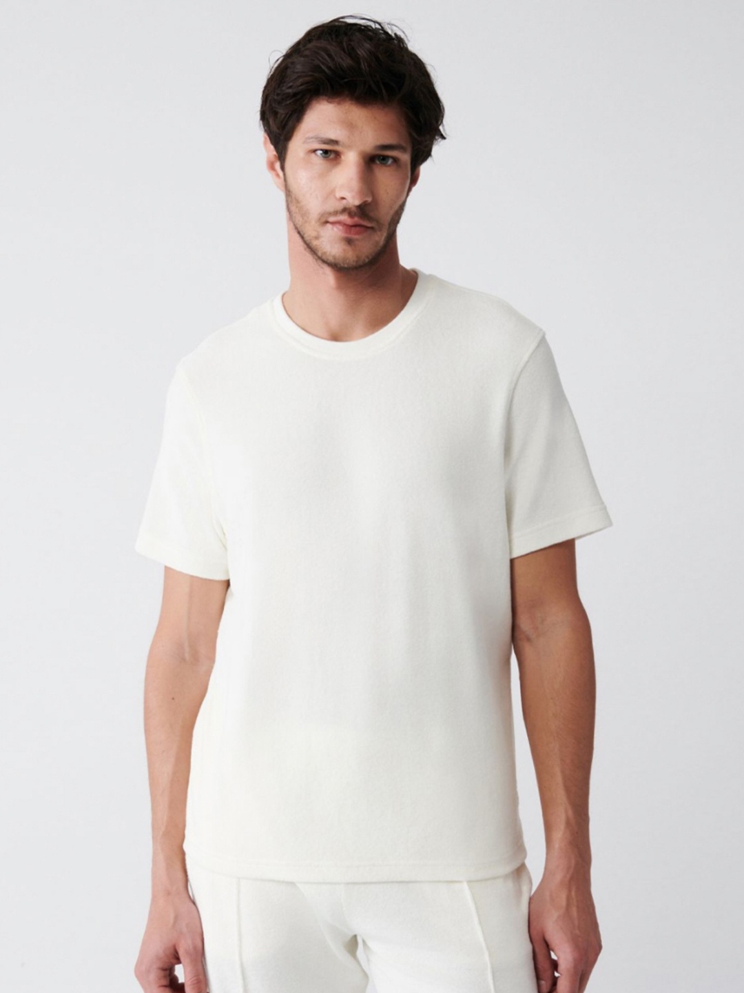 

AVVA Men Pockets T-shirt, Na