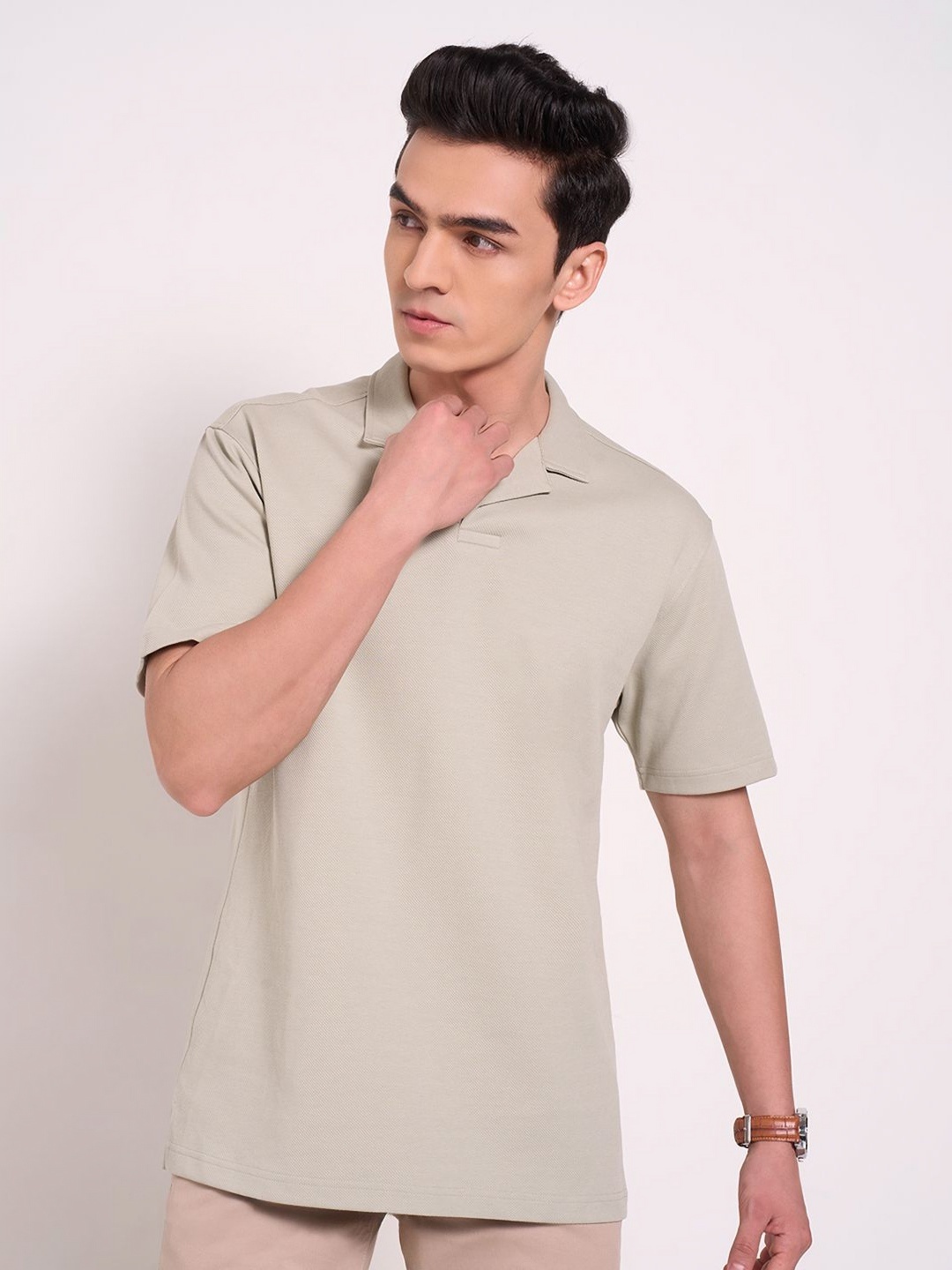 

Peregrine by Pantaloons Men Polo Collar Pockets T-shirt, Green
