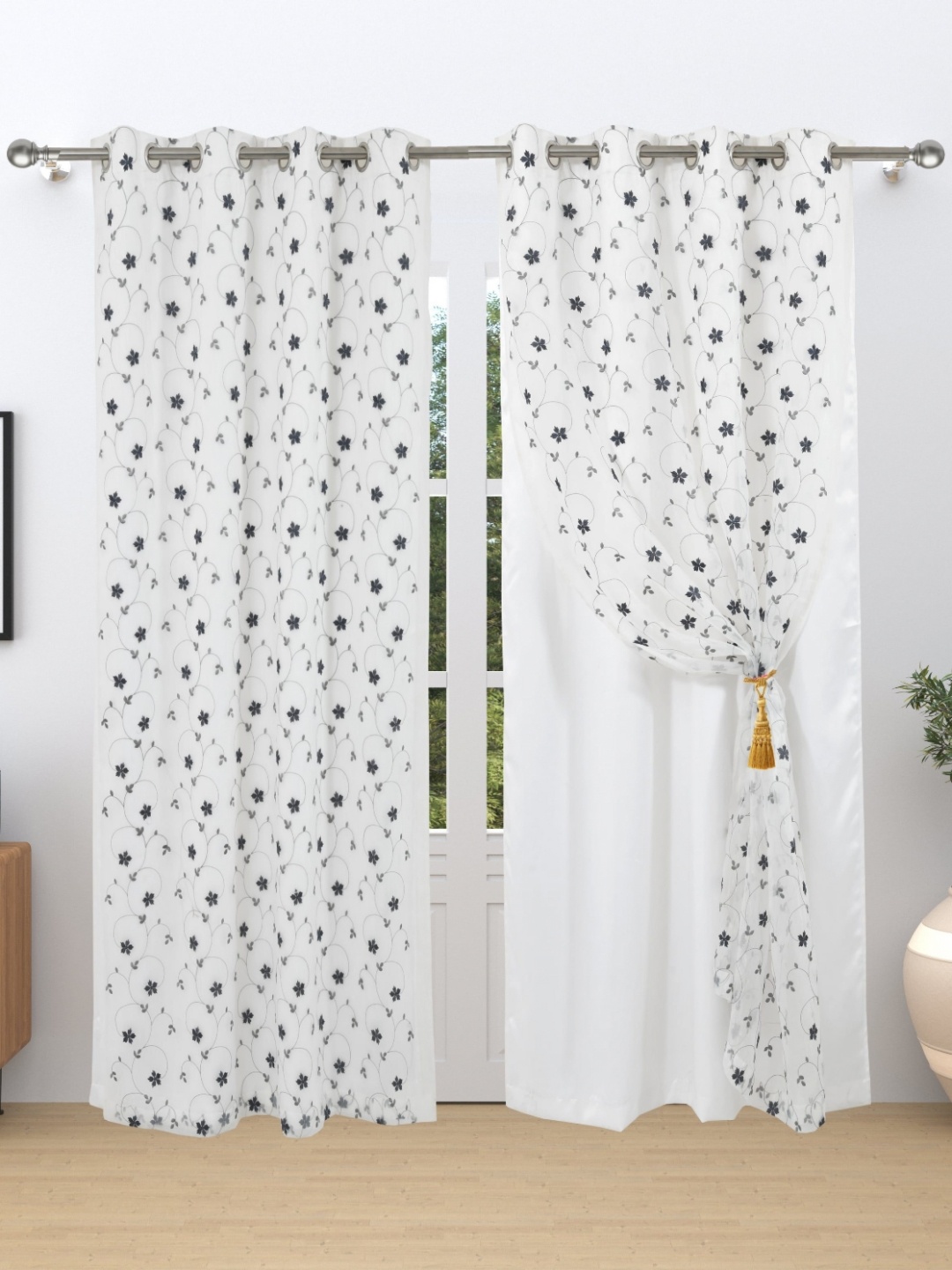 

Aura Silver-Toned & White Embroidered Black Out Window Curtain