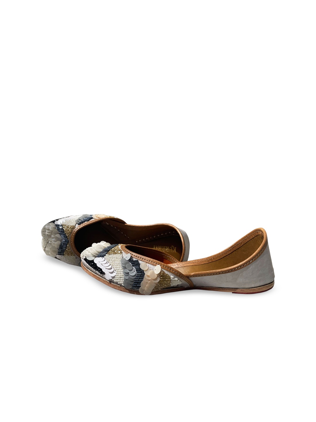 

Kurrbat Women Embellished Ethnic Mojaris Flats, Grey