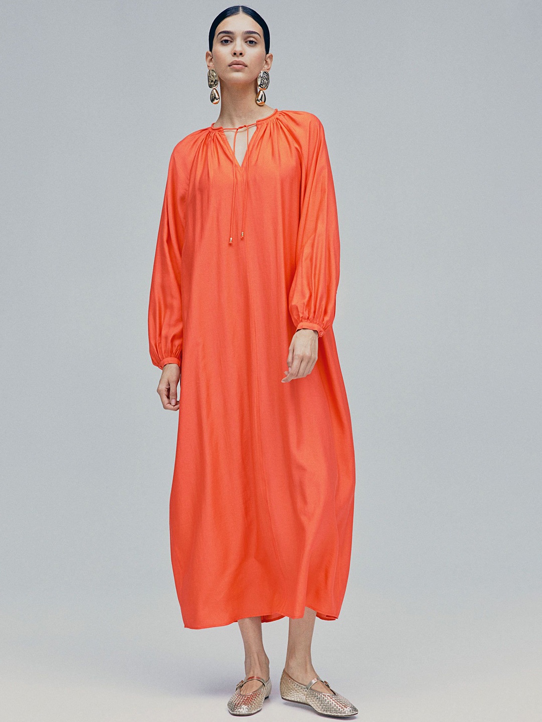 

H&M Balloon-Sleeved Dress, Red
