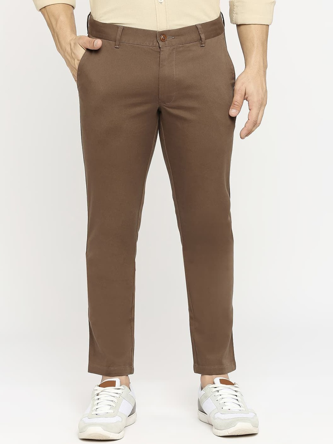 

Basics Men Tapered Fit Trousers, Brown