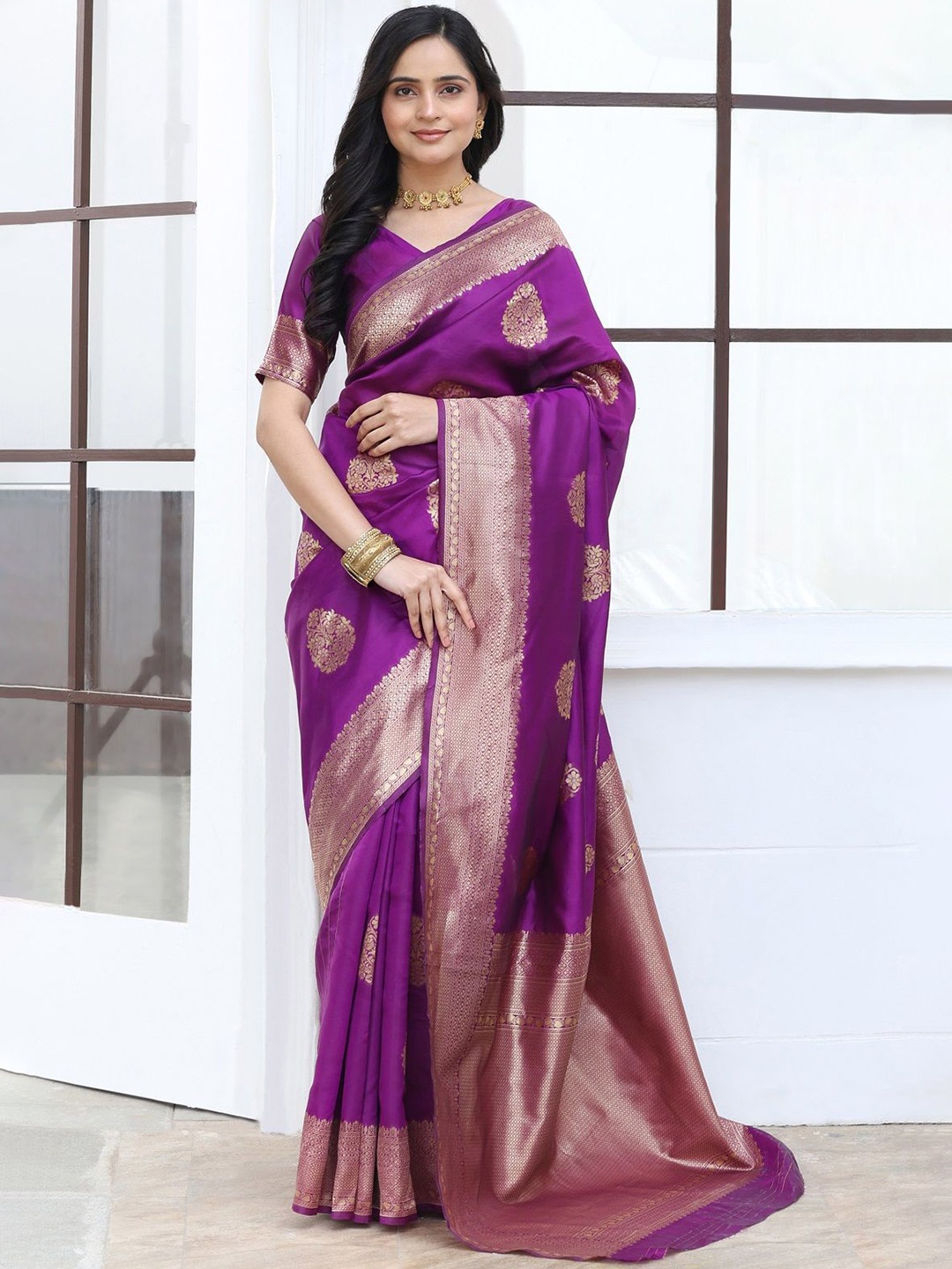 

ORUS Woven Design Zari Silk Blend Banarasi Saree, Purple