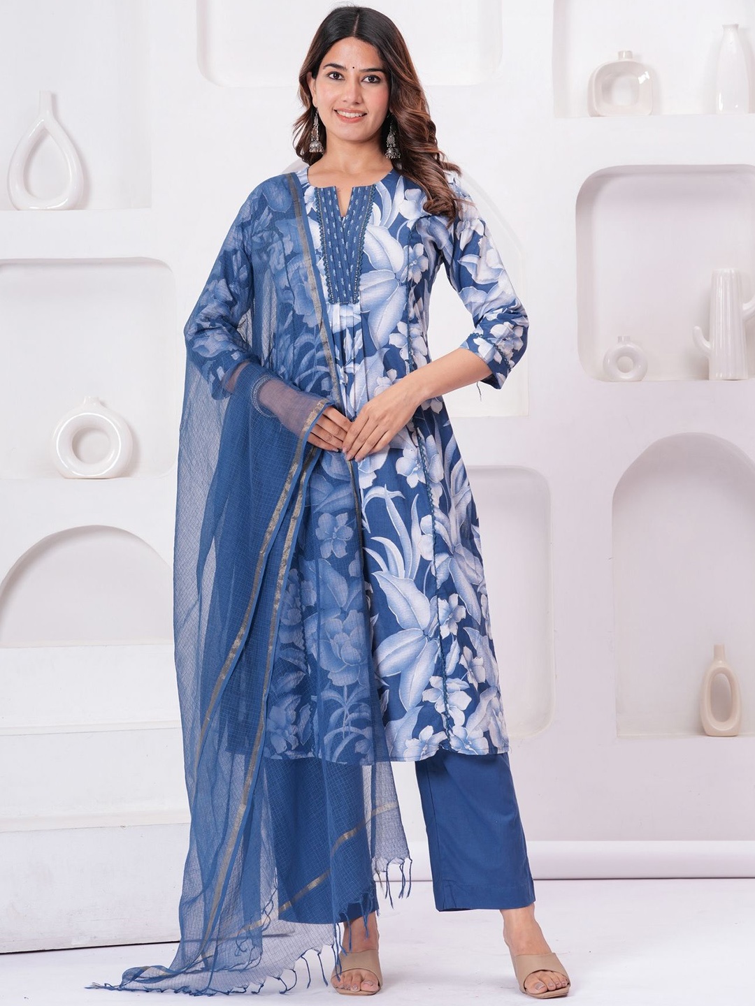 

EtnicaWear Women Floral Printed Pleated Pure Cotton Kurta with Trousers & With Dupatta, Blue