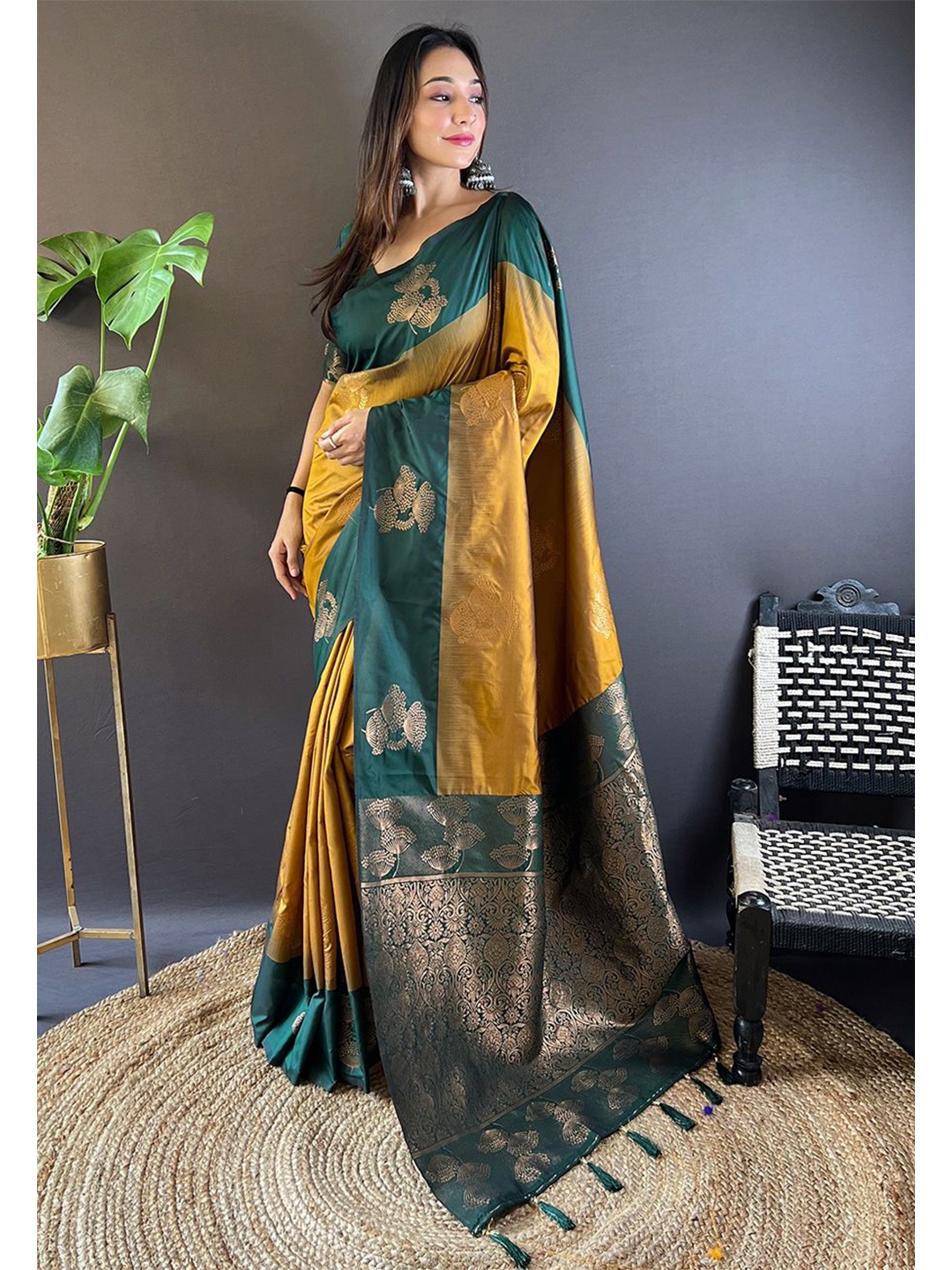 

all about you Woven Design Zari Silk Blend Banarasi Saree, Gold