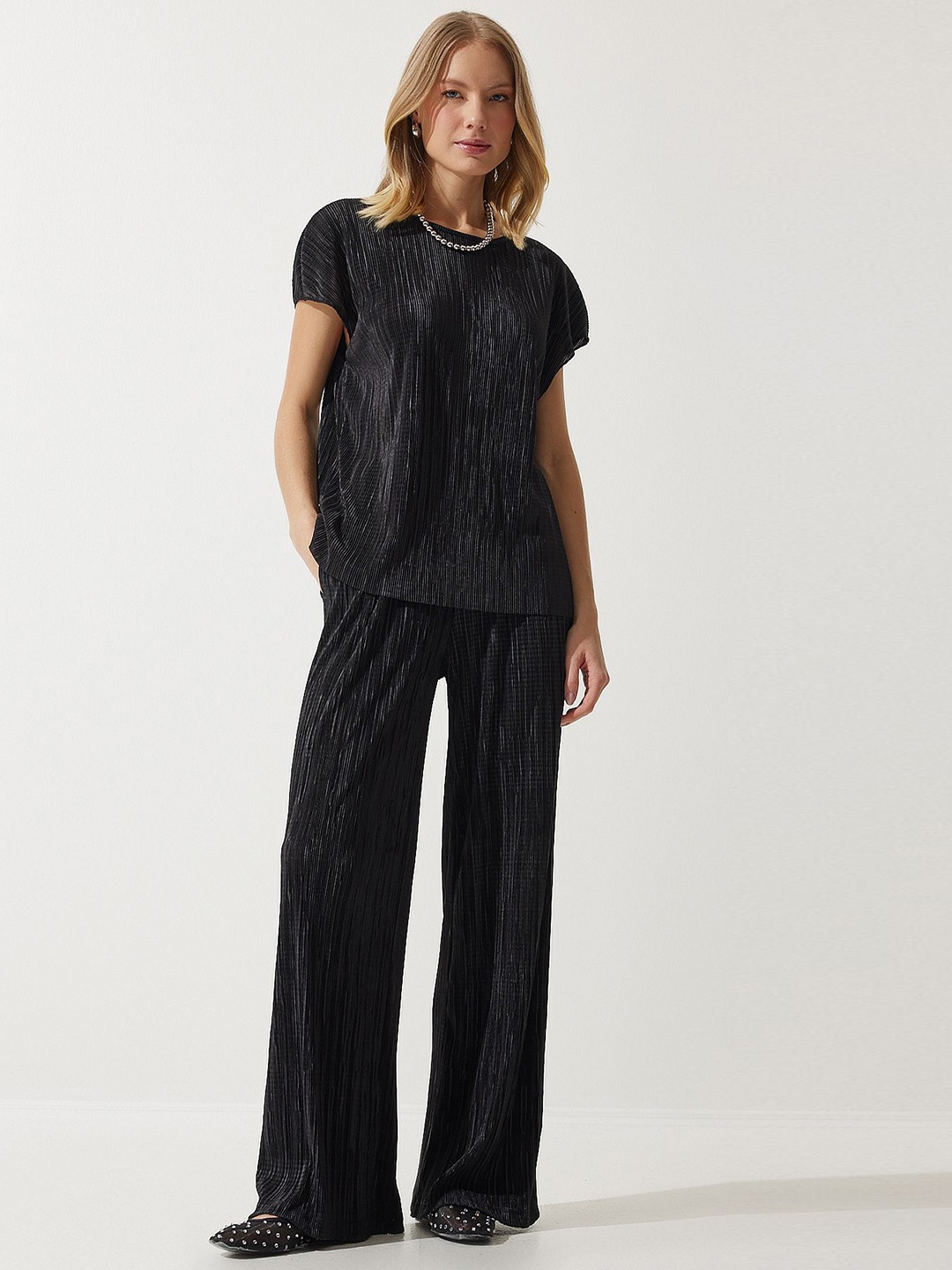 

Happiness istanbul Round Neck Top & Trousers Co-Ords, Black