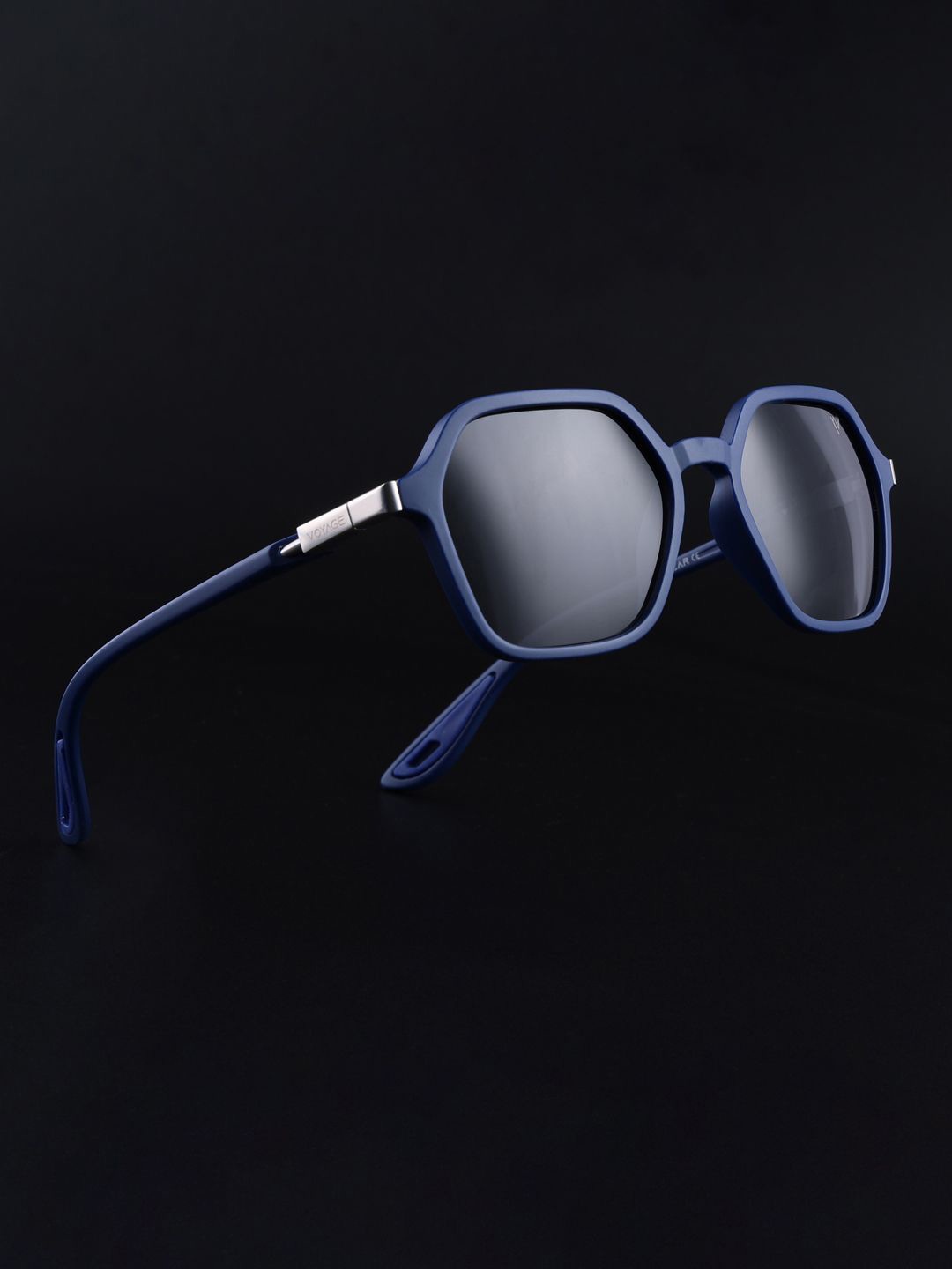 

Voyage Unisex Square Sunglasses with Polarised and UV Protected Lens, Black