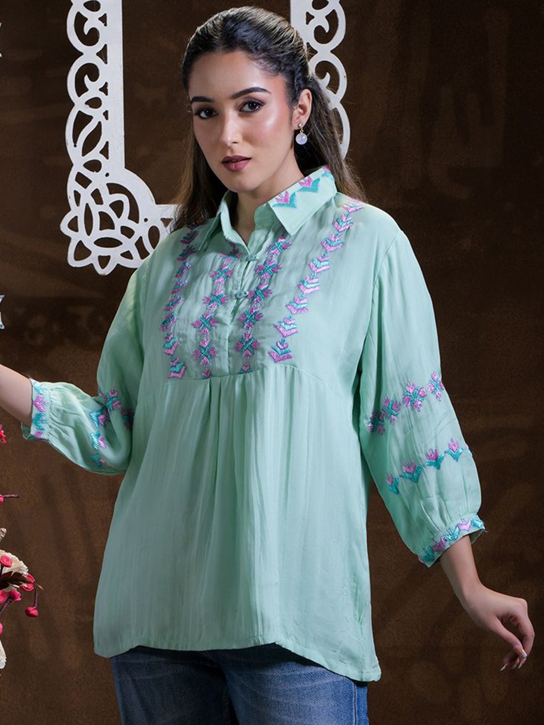 

Phulkari Forever Embroidered Mandarin Collar Top, Green