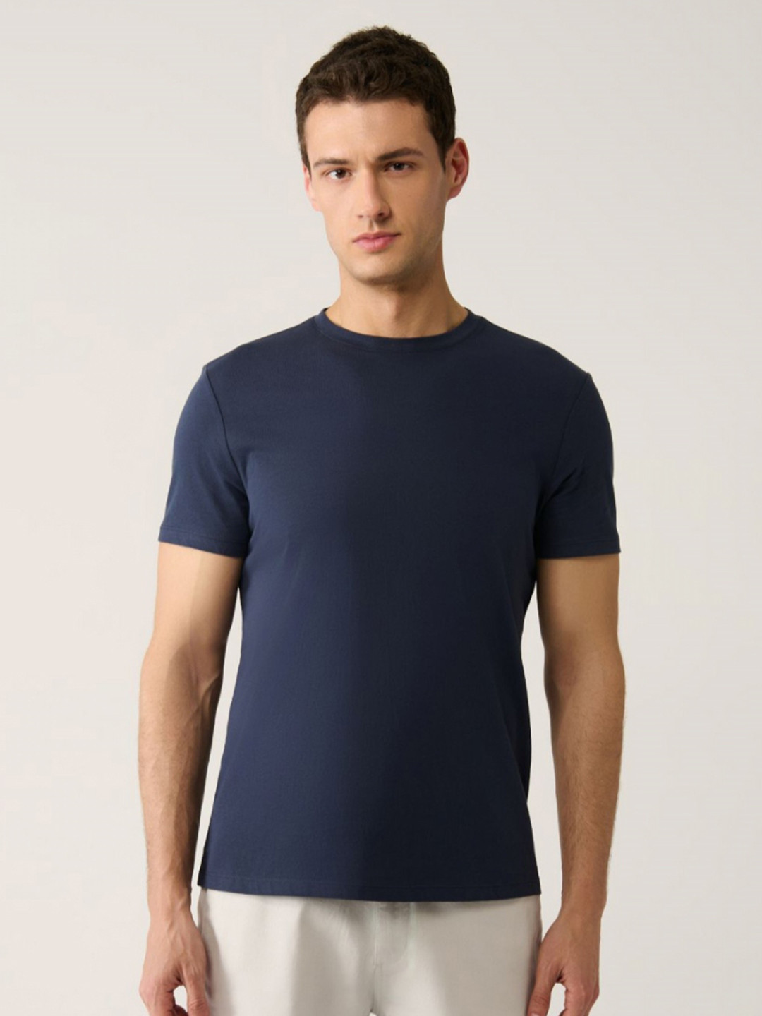 

AVVA Men Pockets T-shirt, Na