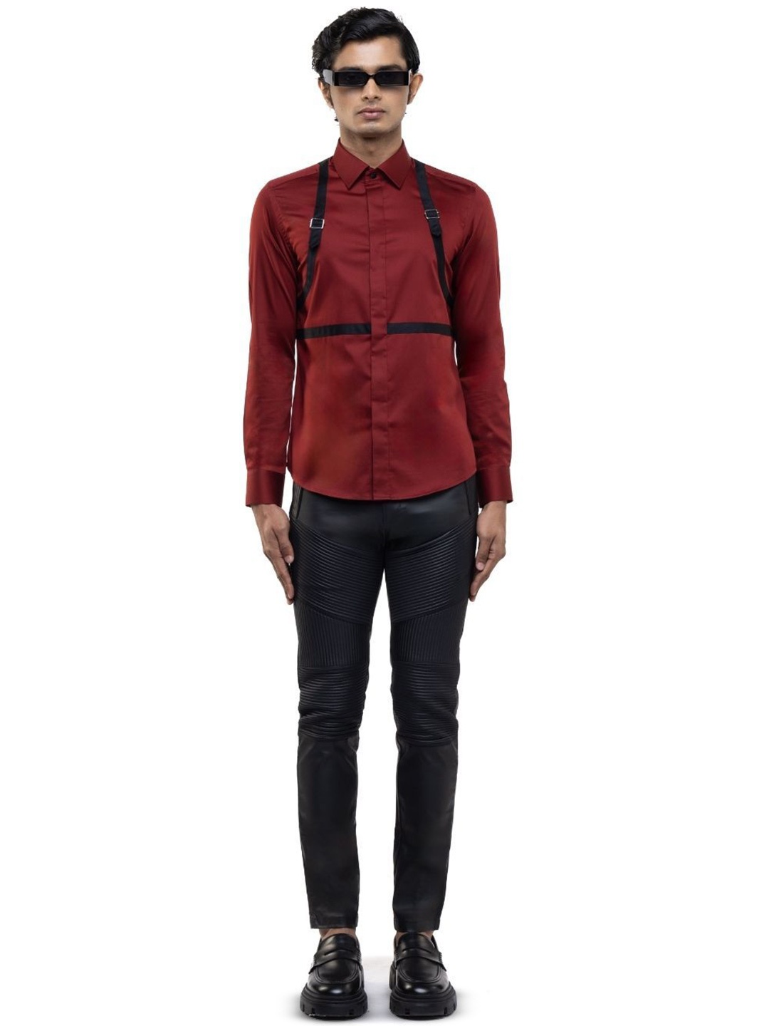 

SDS By Kushal Shah Men Smart Tailored Fit Opaque Party Shirt, Maroon