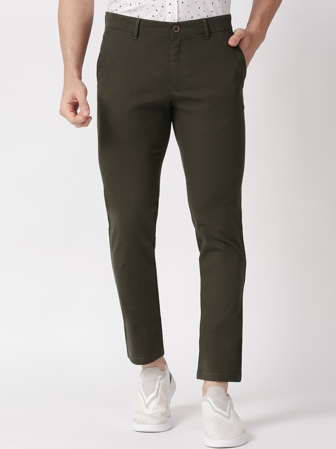 

Basics Men Tapered Fit Trousers, Brown