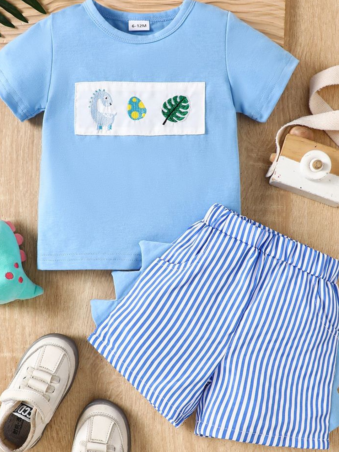 

LULU & SKY Girls Printed T-shirt with Shorts, Blue
