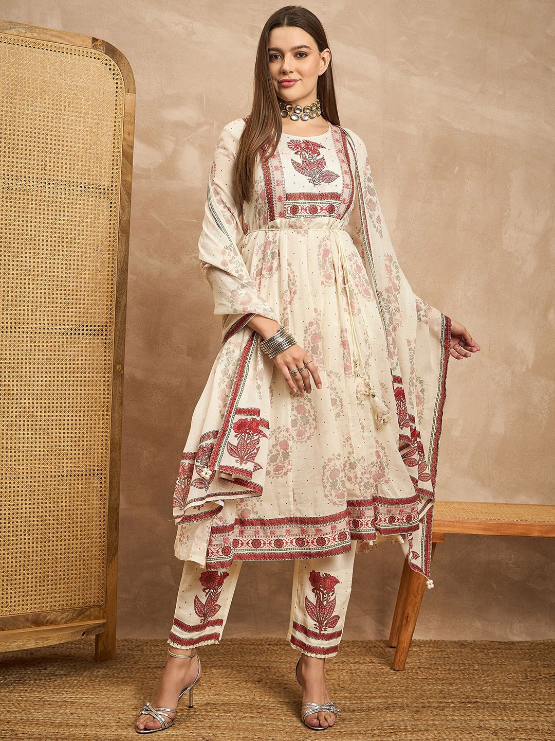 

CHETI Women Ethnic Motifs Printed Regular Sequinned Kurta with Trousers & With Dupatta, White