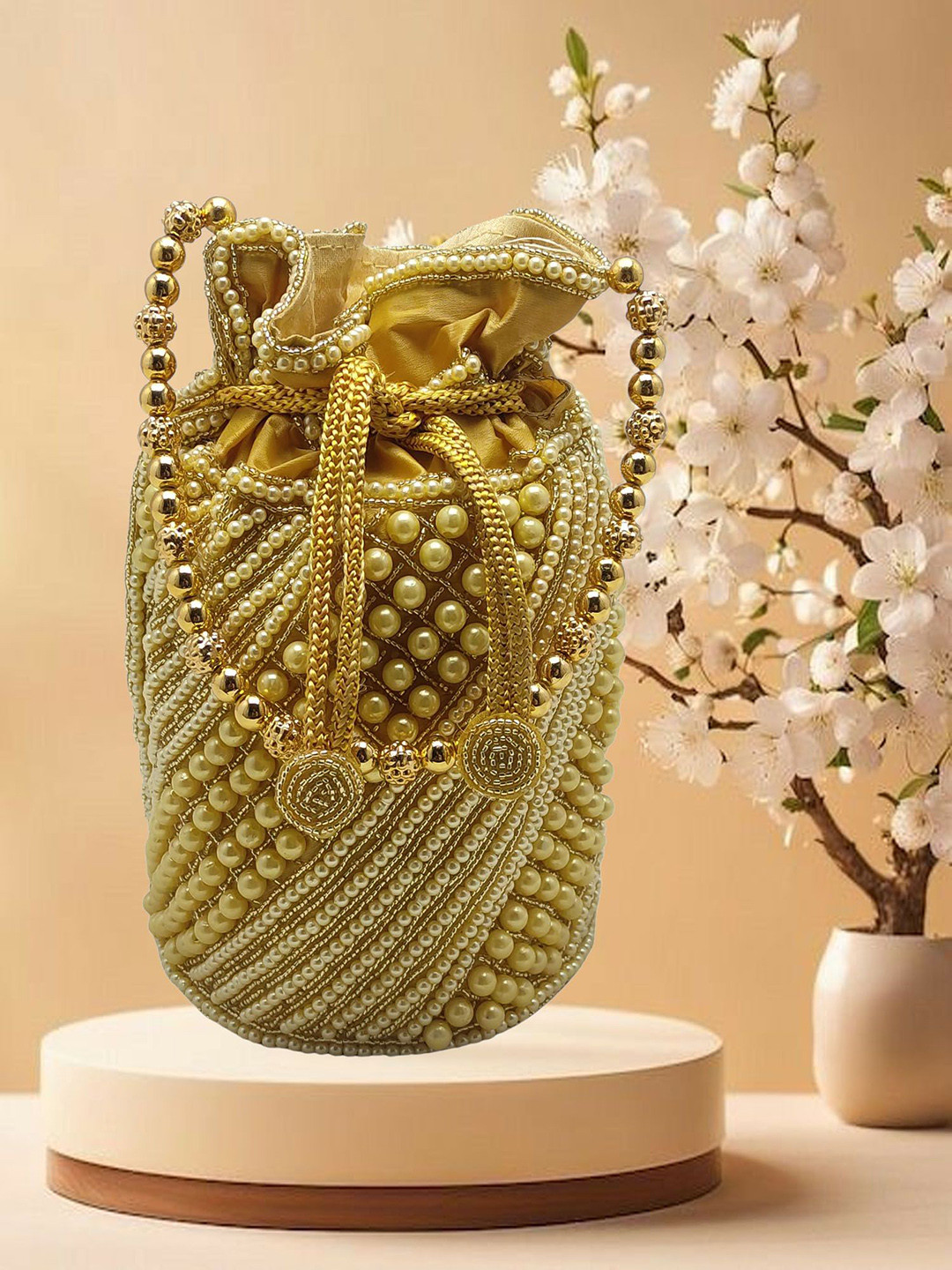 

Esmoda Embellished PU Bucket Handheld Bag, Gold
