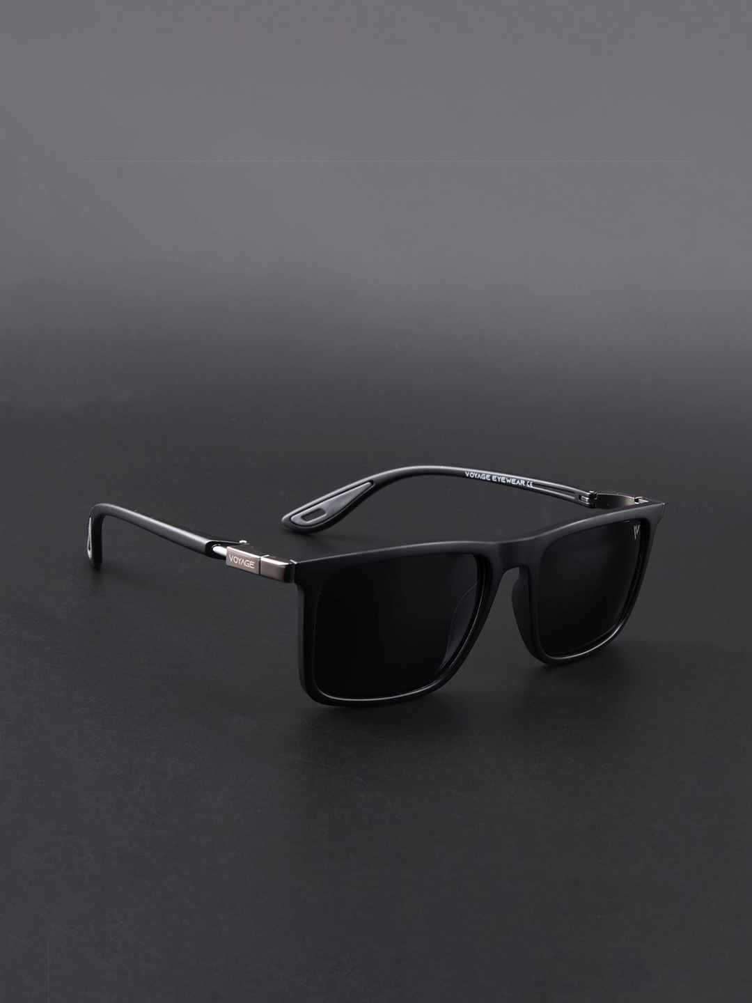

Voyage Unisex Square Sunglasses with Polarised and UV Protected Lens, Black