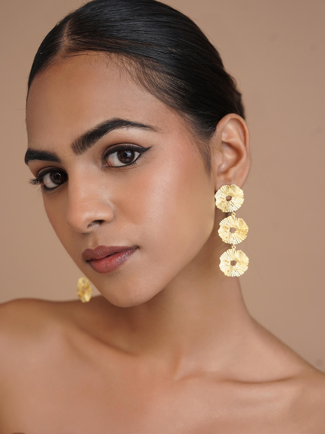 

ROYAL PITARAH Contemporary Drop Earrings, Gold