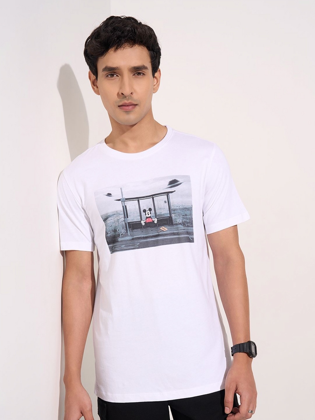 

SF JEANS by Pantaloons Men Applique Slim Fit T-shirt, White