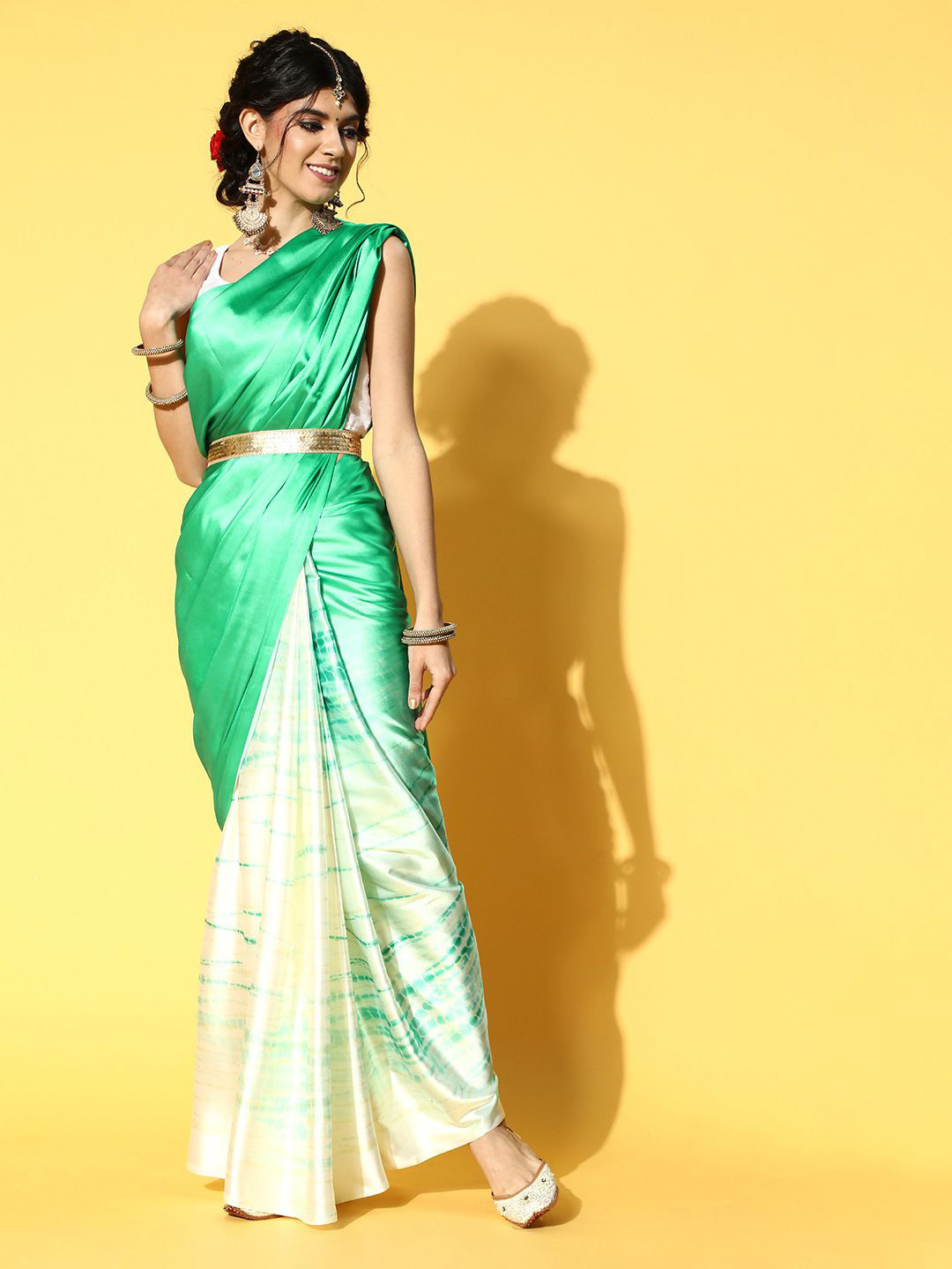 

DIVASTRI Tie and Dye Satin Saree, Green