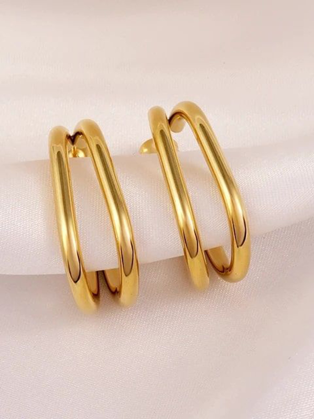 

JEWILLEY Contemporary Studs Earrings, Gold