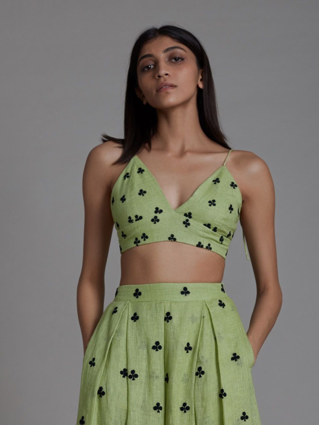 

MATI Printed V Neck Top, Green