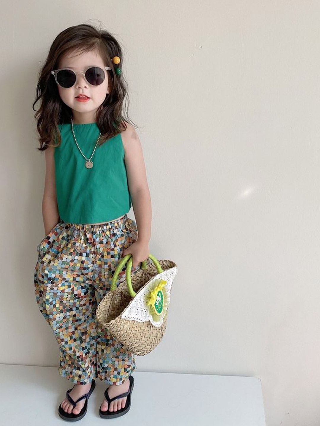 

LULU & SKY Girls Top with Pyjamas, Green