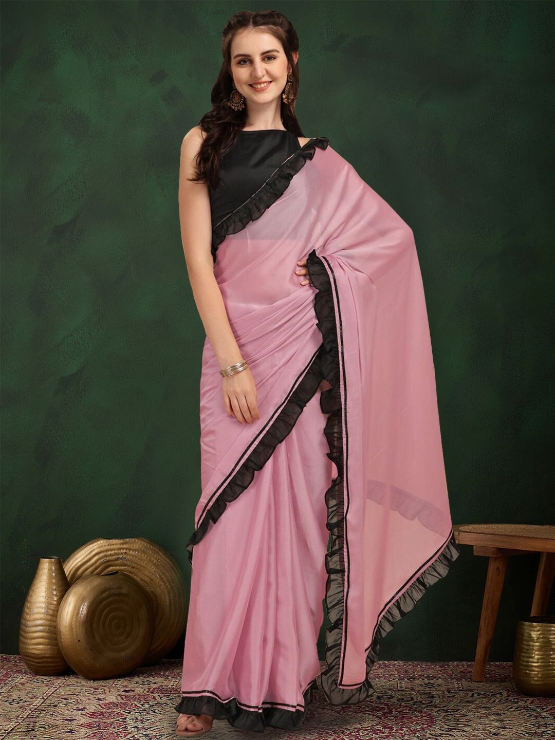 

Sangria Ruffle Saree With Blouse Piece, Pink
