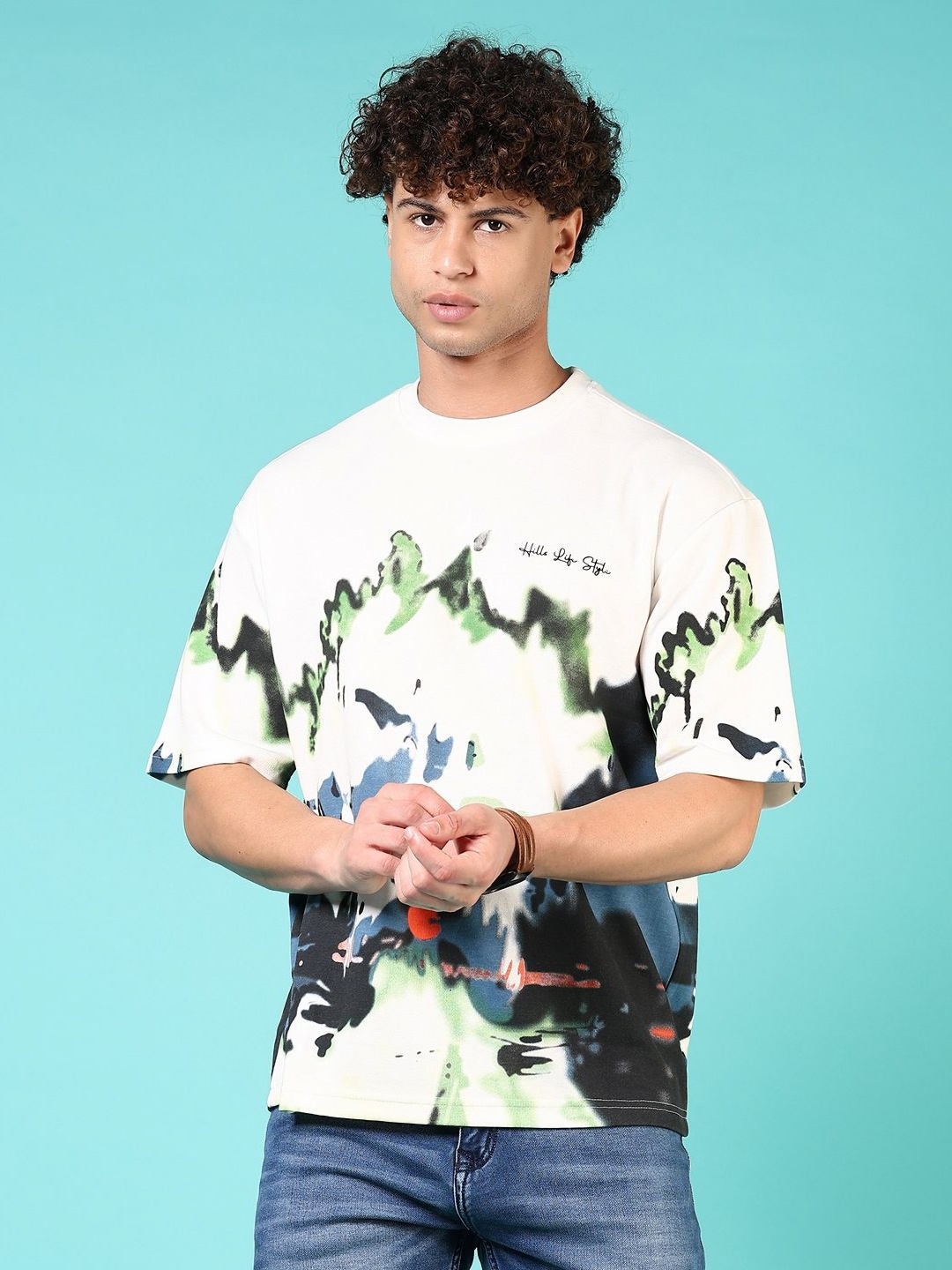 

V-Mart Men Printed Applique T-shirt, Off white