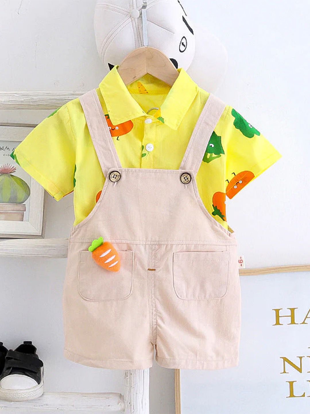 

Bold N Elegant Infant Boys Printed Cotton Dungaree & Shirt With Carrot Brooch, Yellow