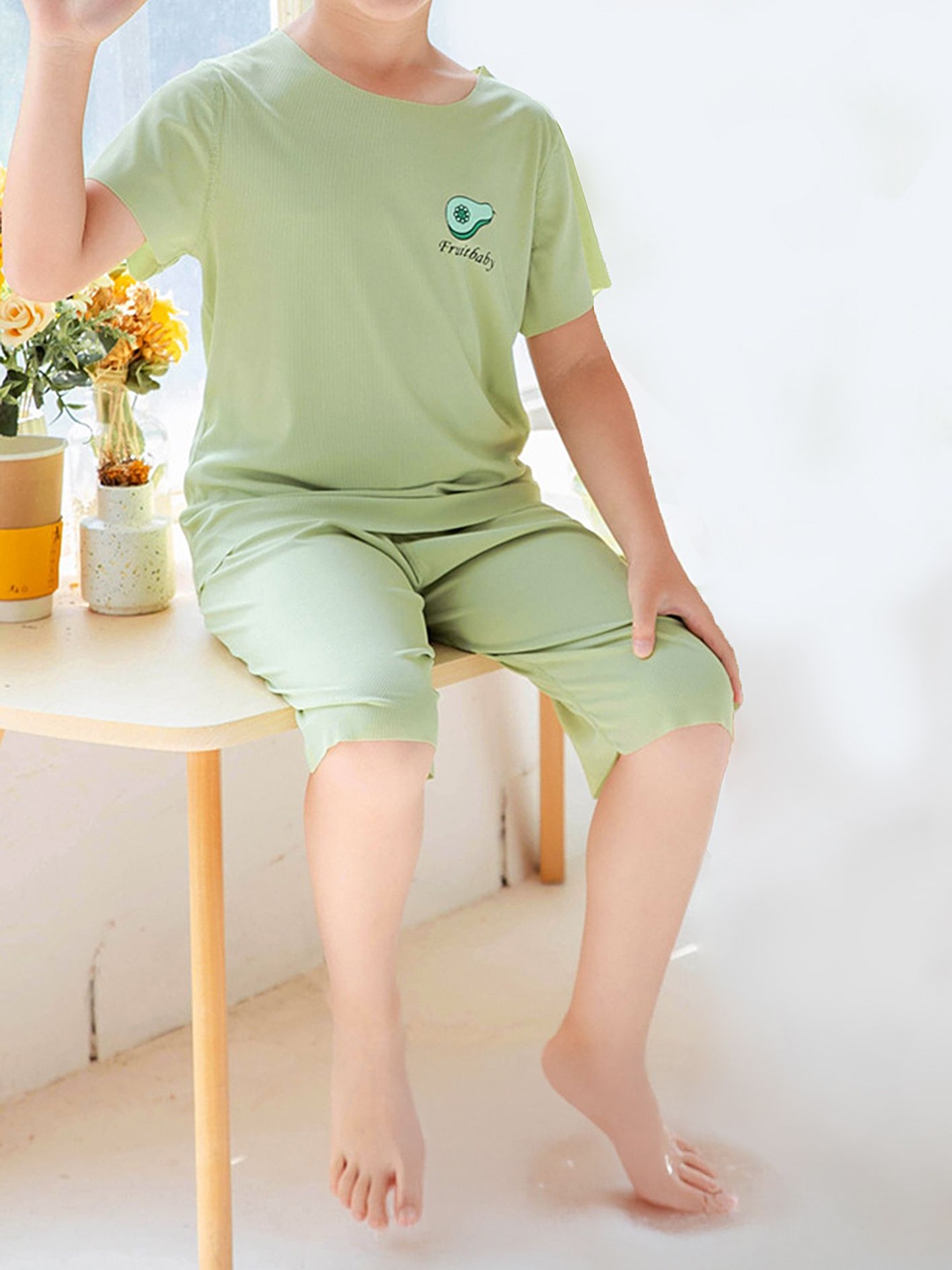 

LULU & SKY Girls Printed T-shirt with Shorts, Green