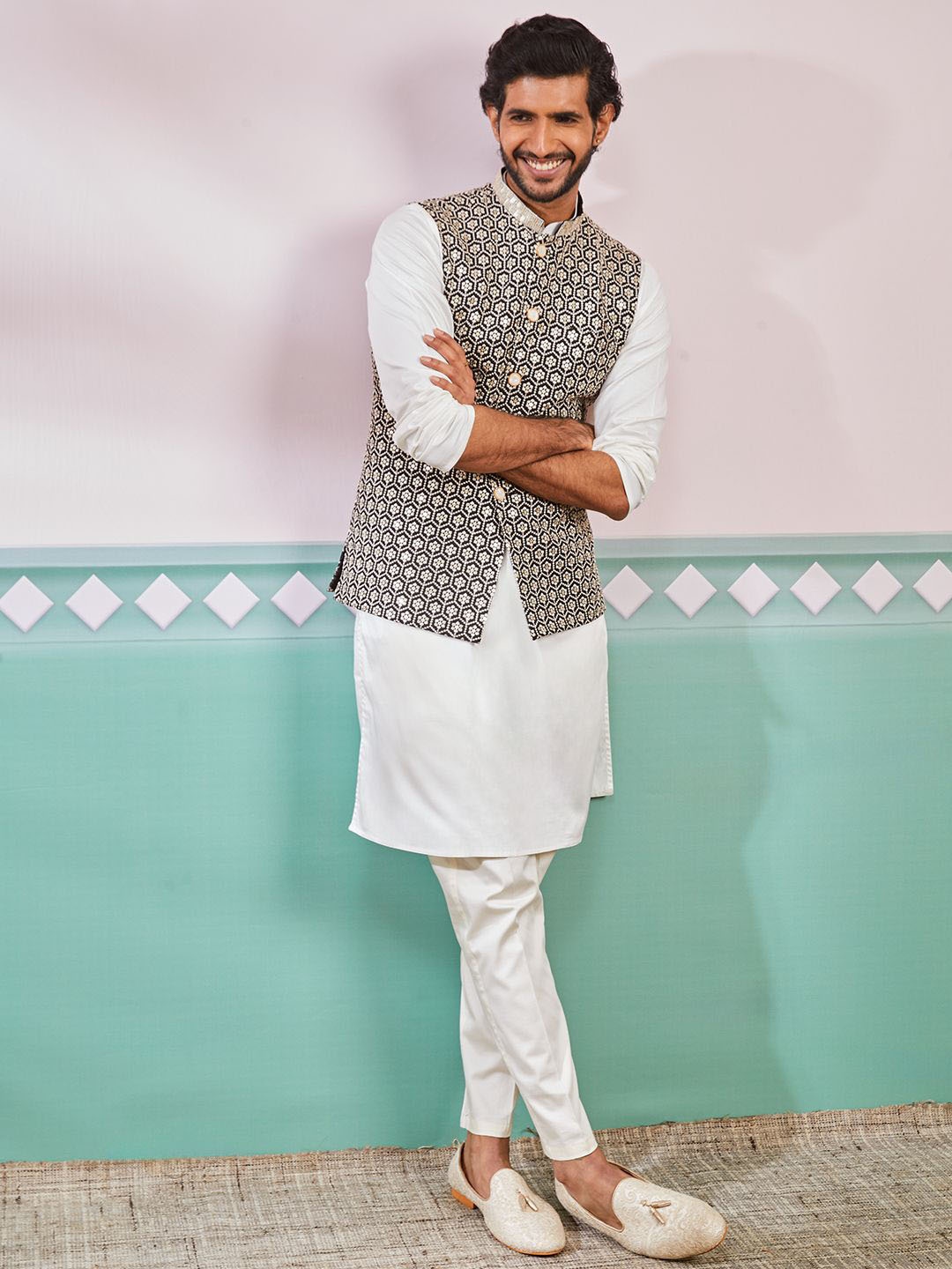 

VASTRAMAY Men Regular Kurta with Trousers, Cream
