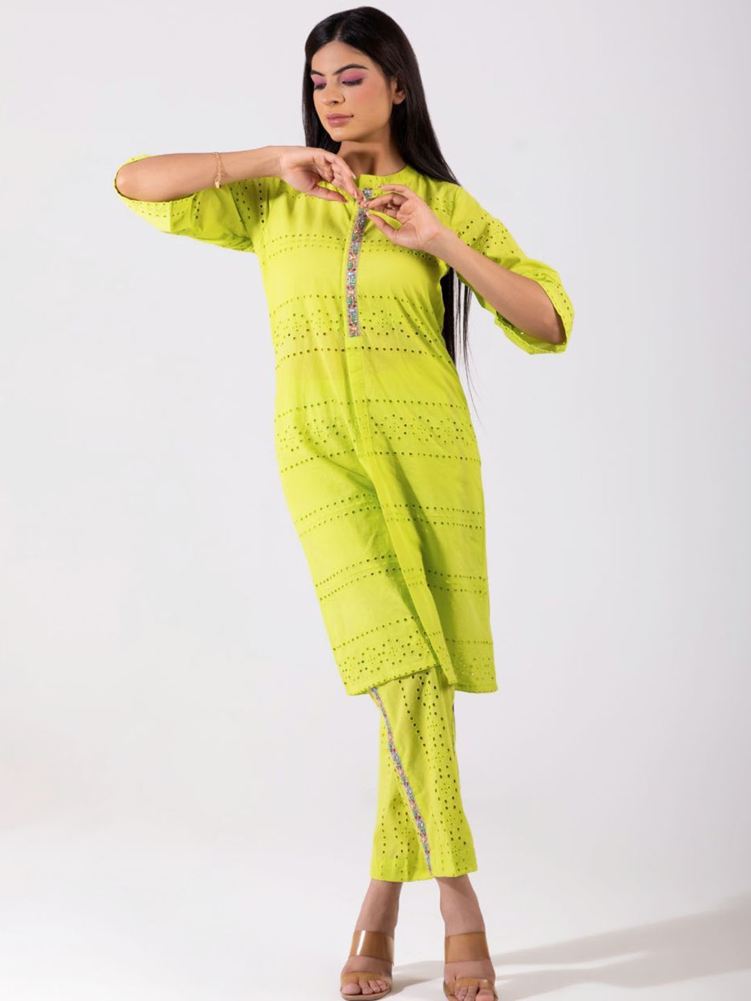 

SUNFAIRY Self-Design Round Neck Pure Cotton Tunic With Trousers Co-Ords, Green