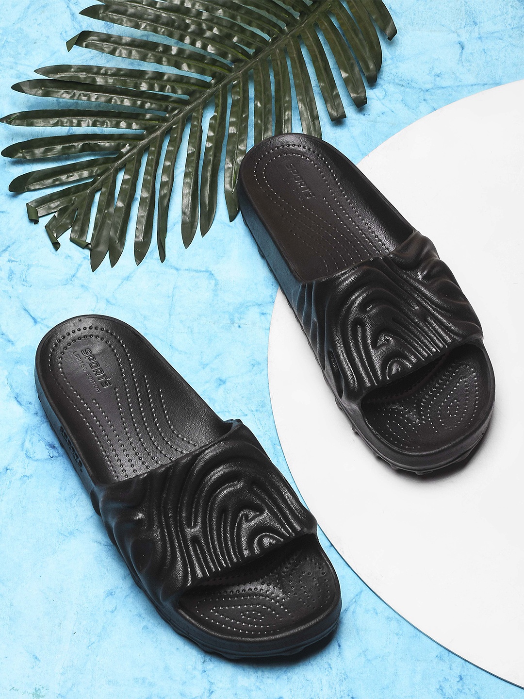 

BERSACHE Men Clogs, Black