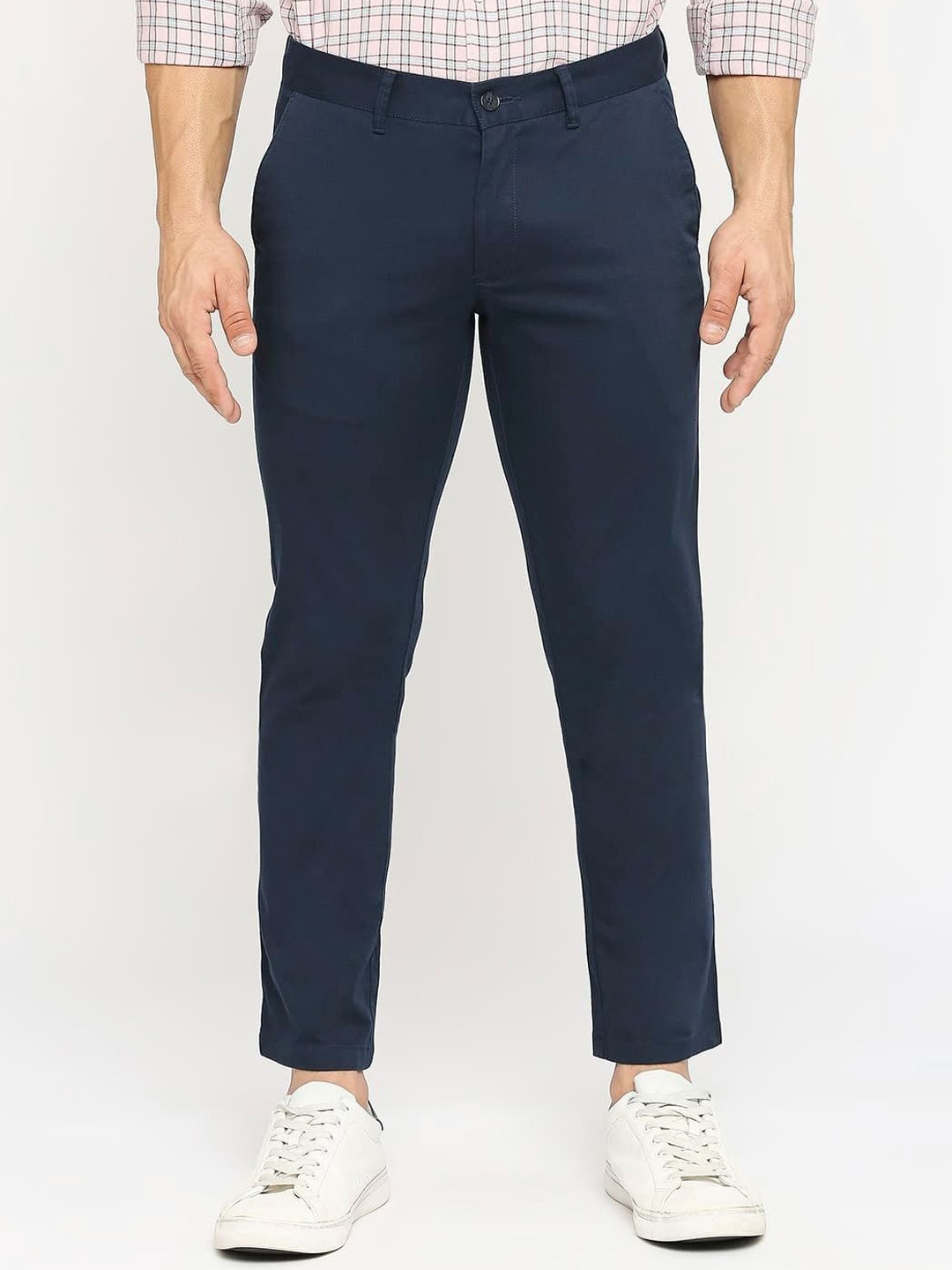 

Basics Men Skinny Fit Low-Rise Trousers, Navy blue