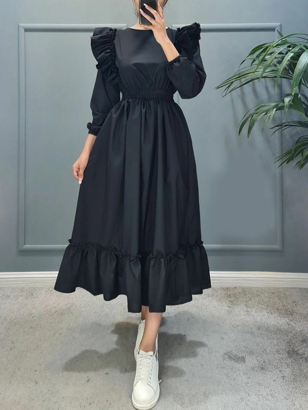 

Jash Creation Applique Crepe Fit & Flare Maxi Dress, Black