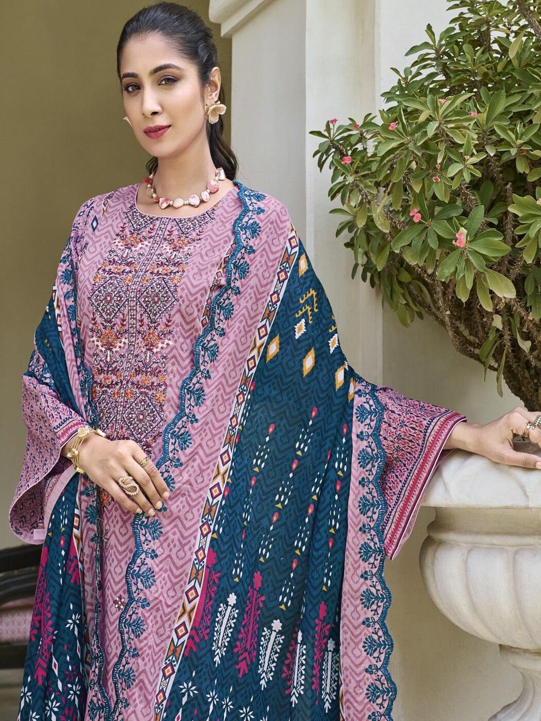 

DRAVINAM Trends Embroidered Pure Cotton Unstitched Dress Material, Pink