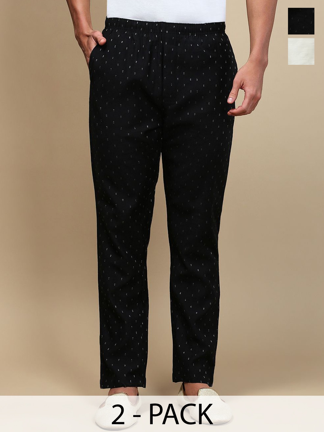 

WHITE HEART Pack Of 2 Printed Mid Rise Pyjamas, Black