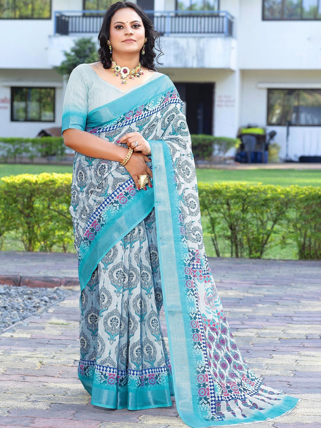 

TORONFRAS Ethnic Motifs Zari Linen Blend Saree, Teal