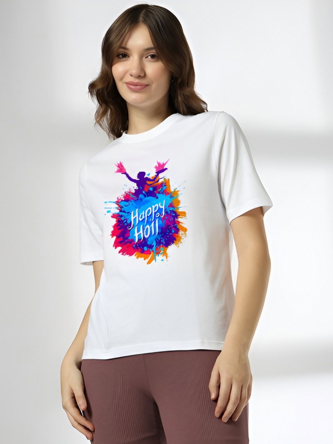 

Shiv traders collection Women Printed Pockets T-shirt, White