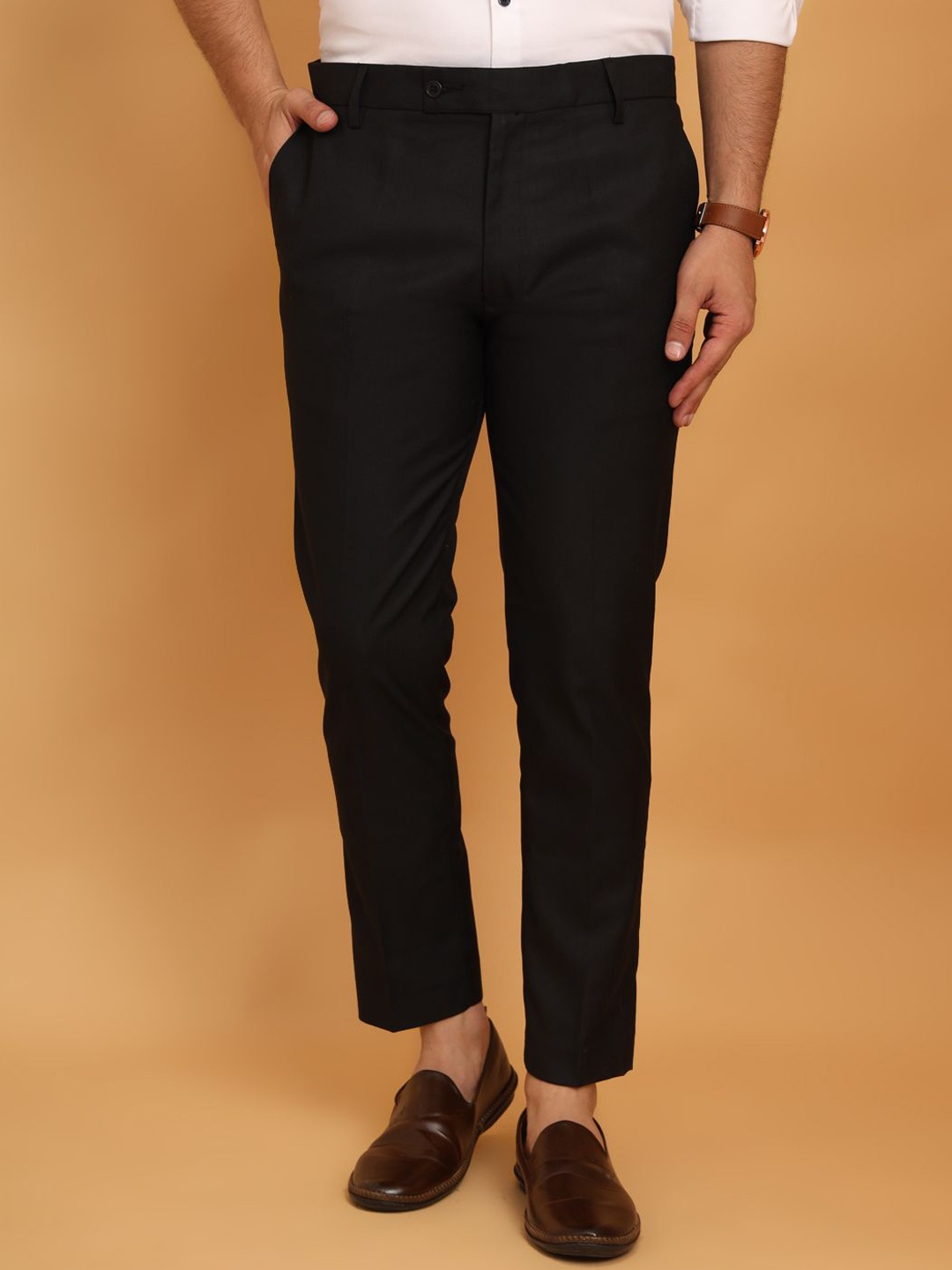 

Vandnam Fabrics Men Smart Tapered Fit Trousers, Black
