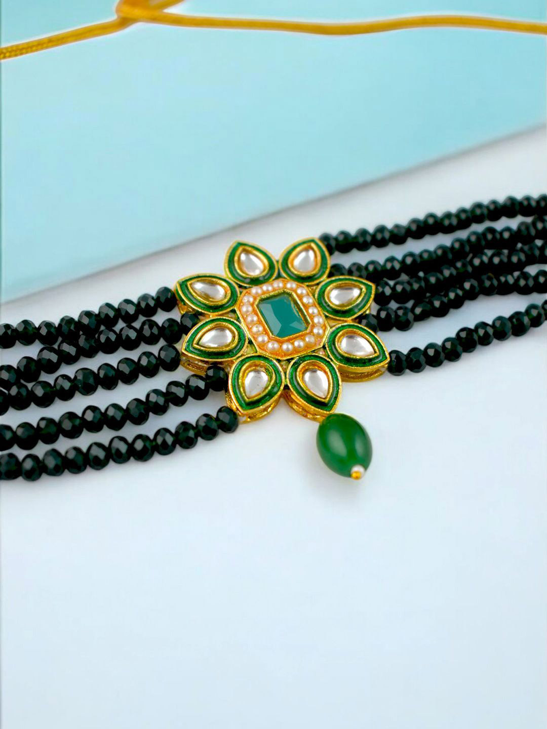 

TISHUL JEWELS Gold-Plated Choker Necklace Set, Green