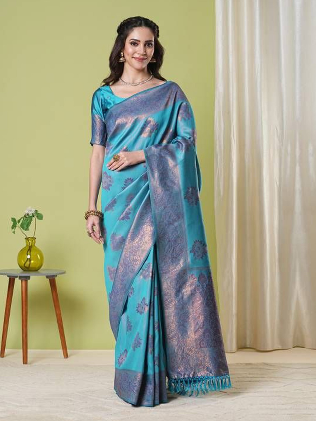 

HERE&NOW Woven Design Zari Silk Blend Banarasi Saree, Blue