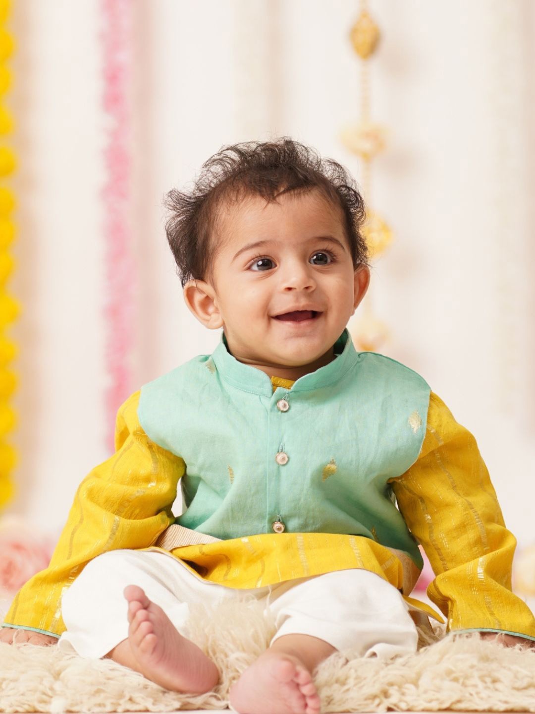 

Sangria Boys Woven Design Pure Cotton Kurta With Pant Set, Yellow