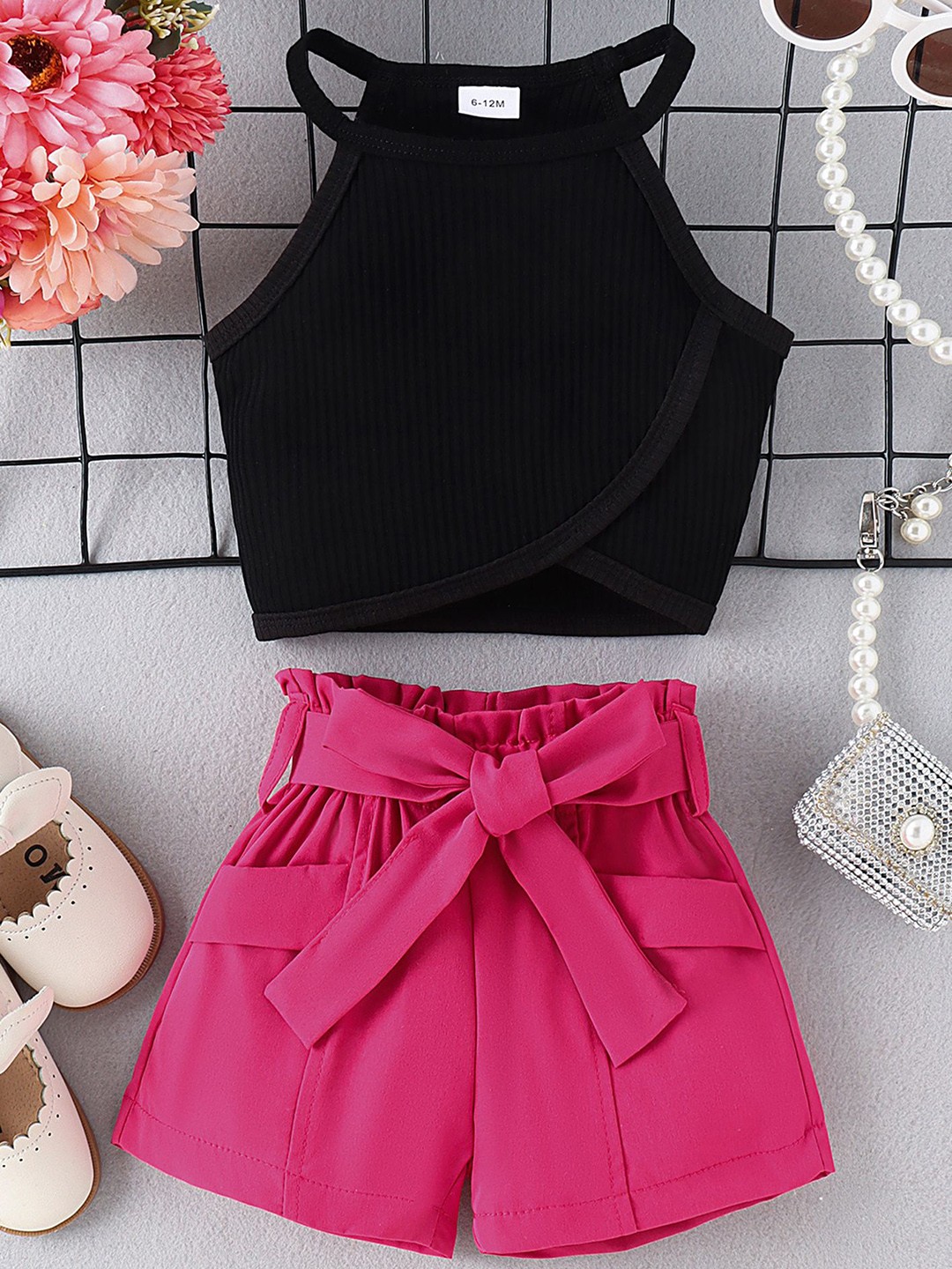 

LULU & SKY Girls Top with Shorts, Black