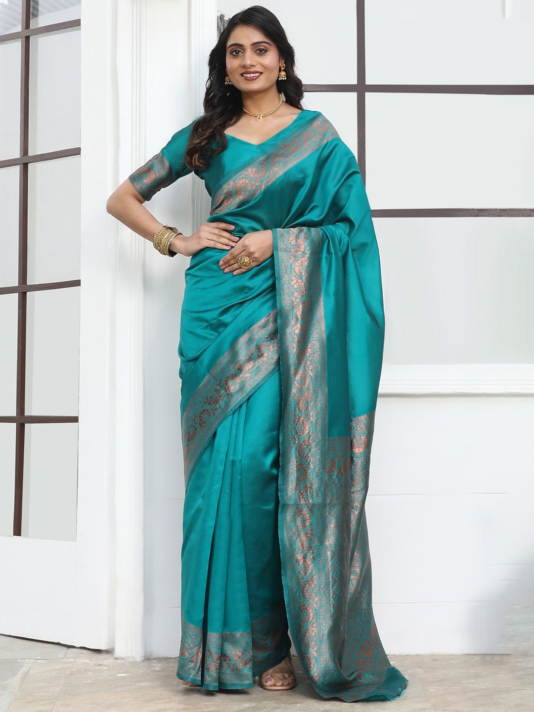 

Nimidiya Zari Silk Blend Kanjeevaram Saree, Teal
