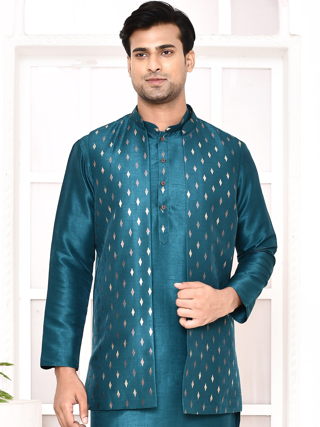 

MAAHI FABS Printed Brocade Nehru Jacket, Green