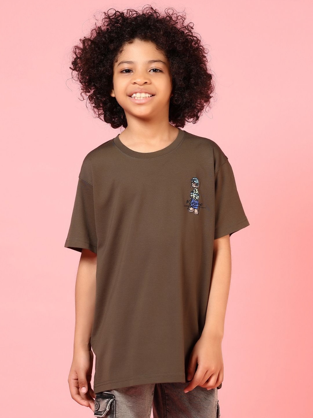 

V-Mart Boys Printed Raw Edge T-shirt, Olive
