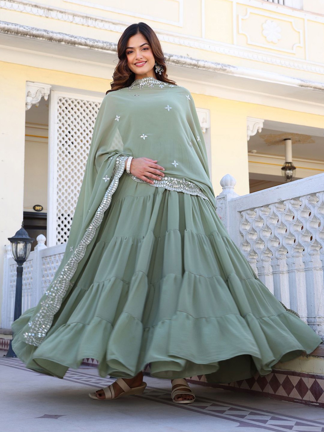 

Wedani Women Layered Kurta with Pyjamas & With Dupatta, Green