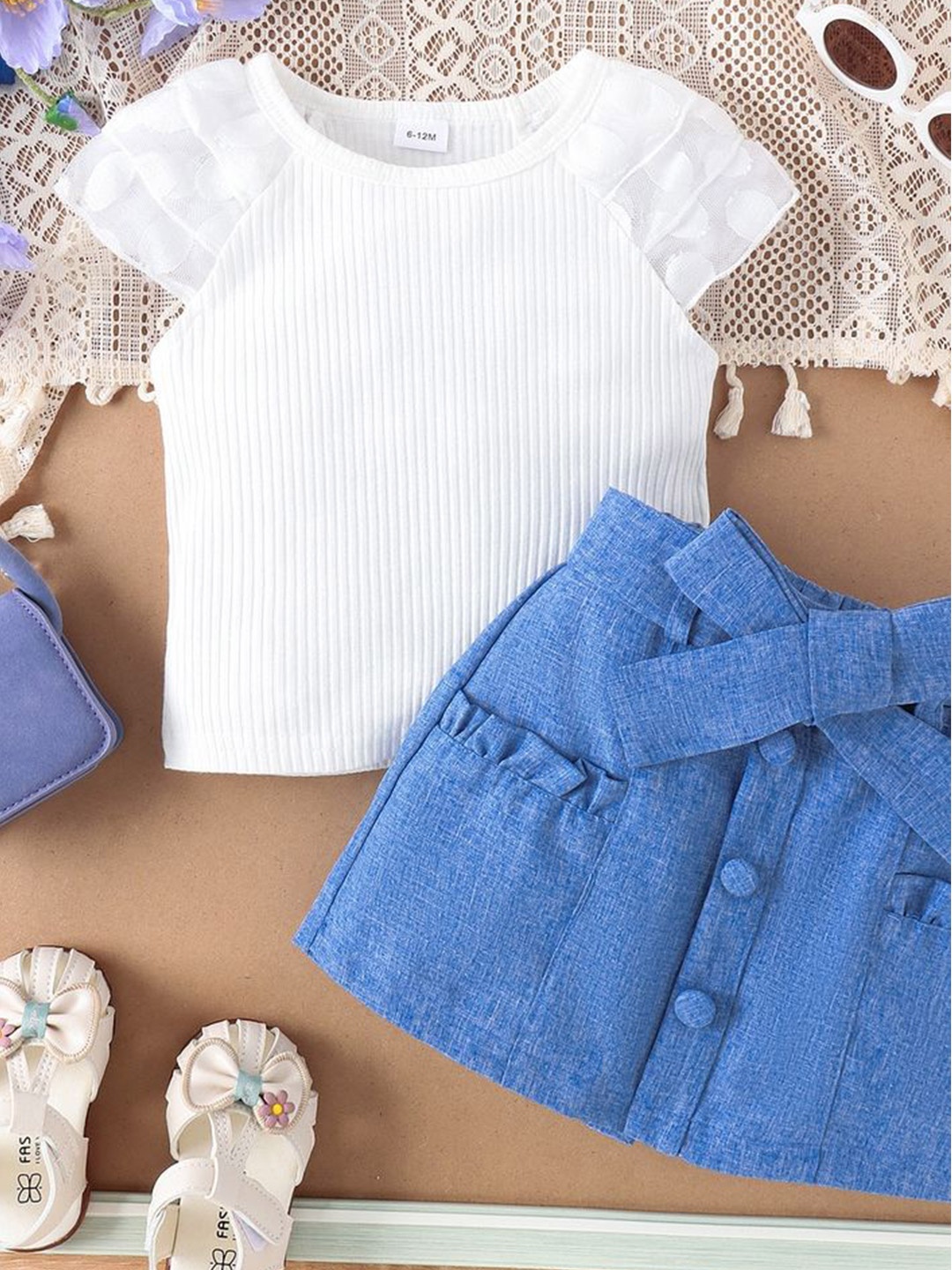 

LULU & SKY Girls Top with Shorts, White