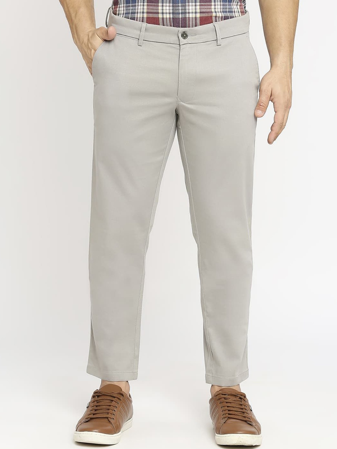 

Basics Men Tapered Fit Trousers, Grey